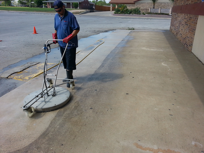 Dayton Concrete Cleaning